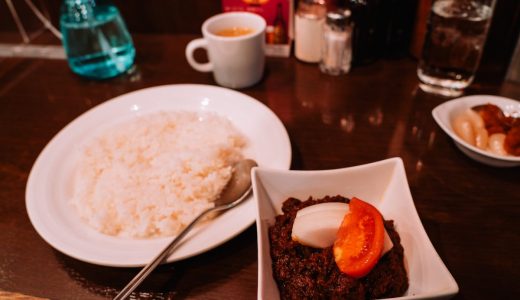 神田、カレーの「トプカ」